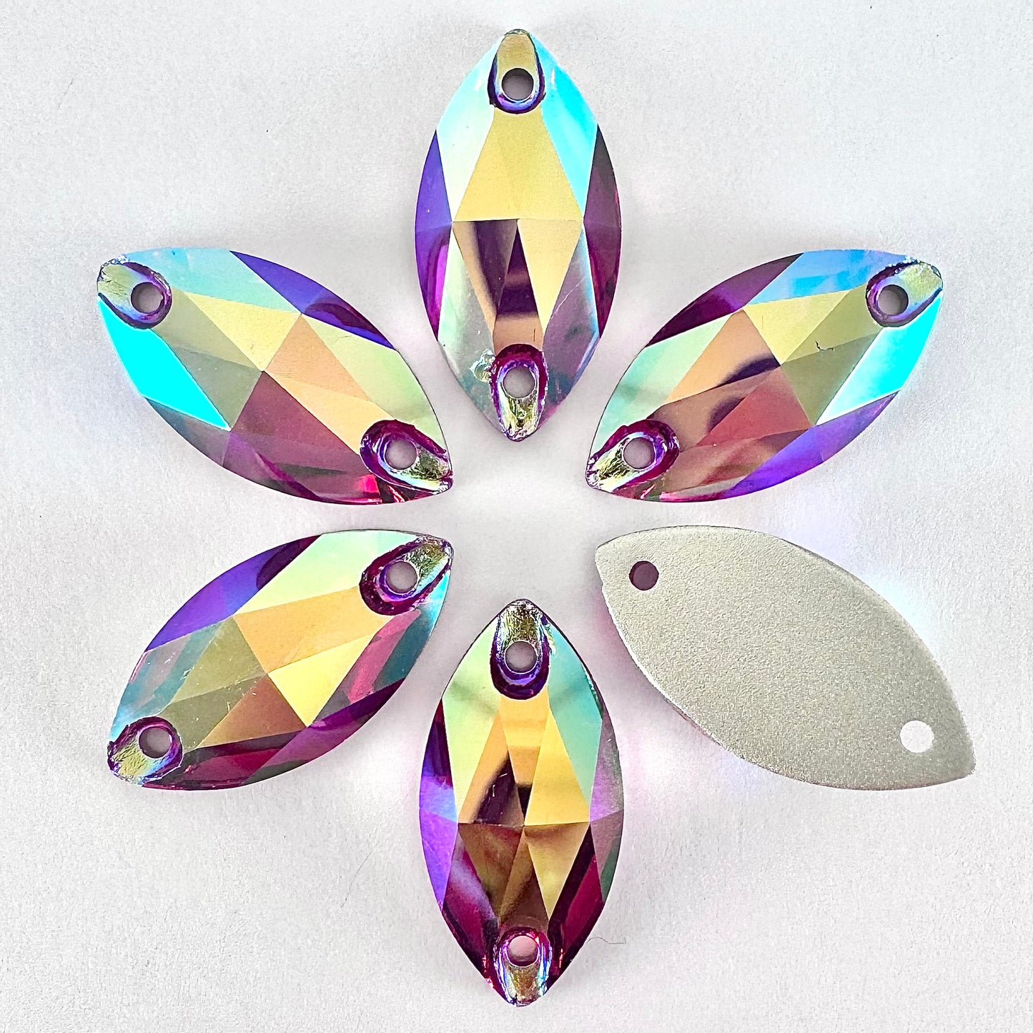 Lumen GE Fuchsia AB Navette