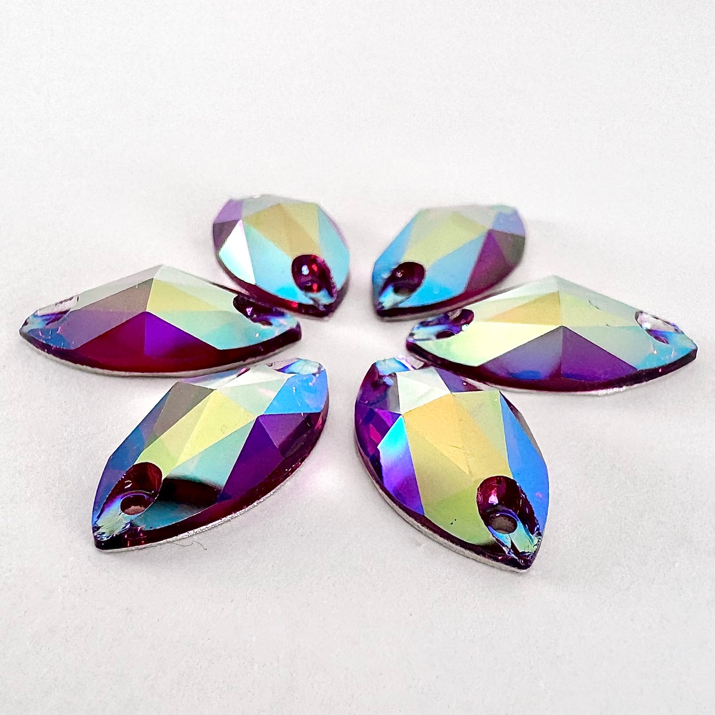 Lumen GE Fuchsia AB Navette