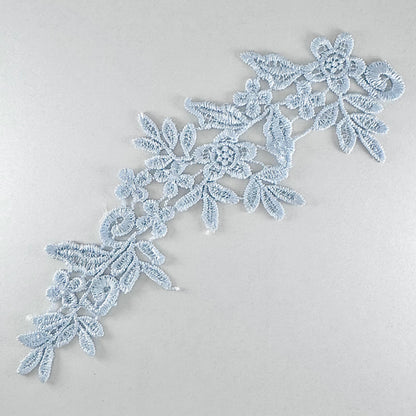 Isla Lace Motif