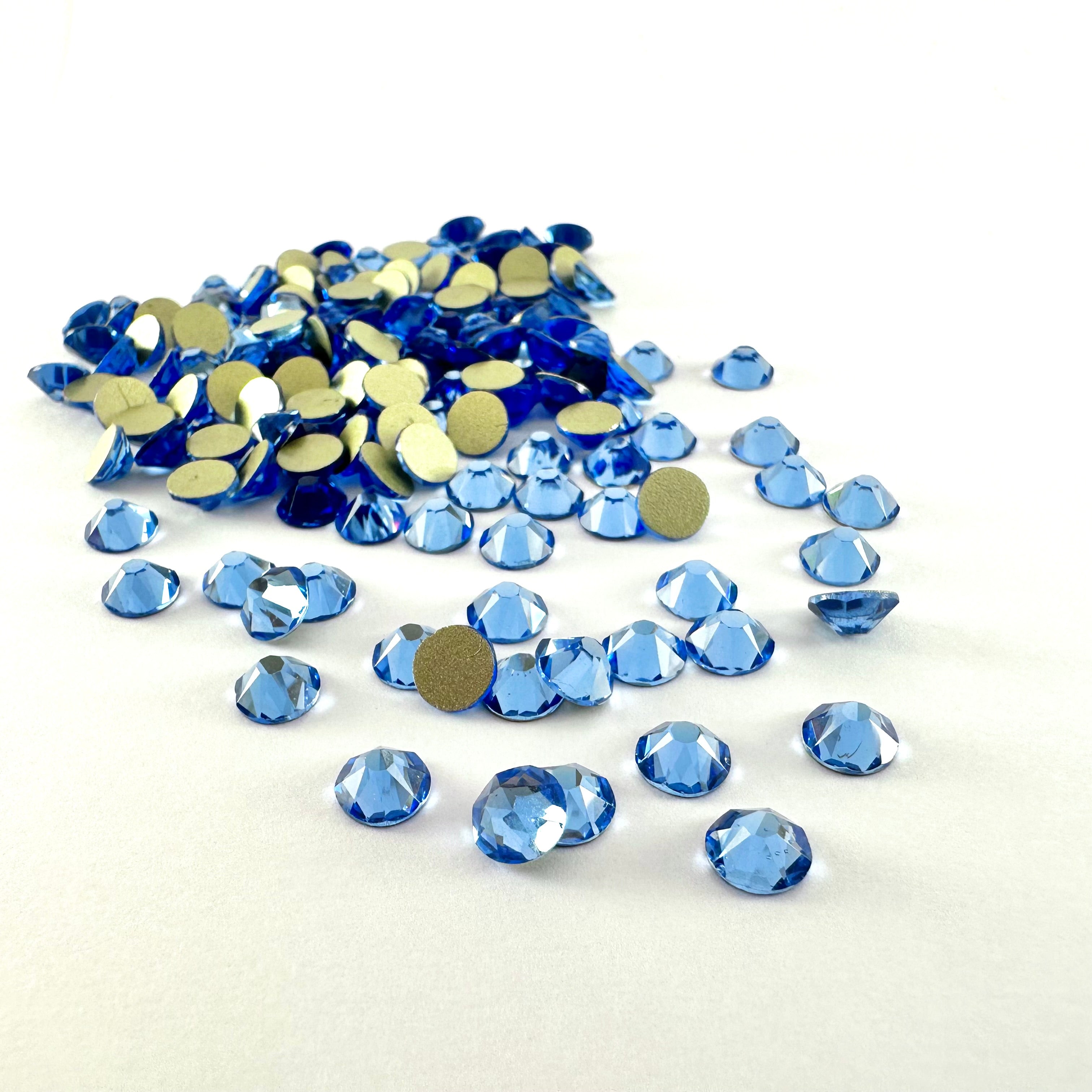 Ap Rhinestones Apricus Sapphire (Light) Rhinestone | Sparkle & Co. Crystals